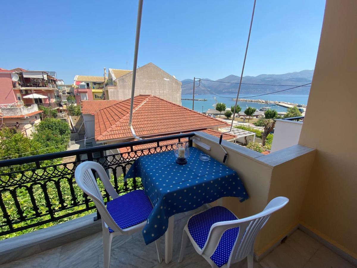 Mariangela Apartments Lixouri Exterior foto